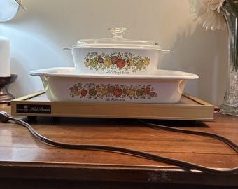 Sartén para lasaña y cazuela Corningware Spice Of Life vintage + bandeja calentadora. Excelente estado.
