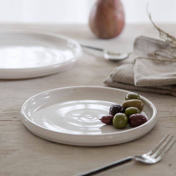 Handgetöpferte Keramik: Tapasteller, Luncheon, Salatteller
