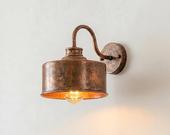 Handmade Copper Wall Light with Vintage Patina – Rustic Industrial Sconce Lamp