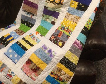 I Spy Quilt - Baby Quilt - Crib Quilt  - Lap Quilt - Primary ColorQuilt - Patchwork Quilt - Homemade Quilt - Toddler Quilt - Toddler Playmat