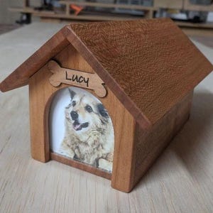 Urna para caseta de perro - Cerezo macizo
