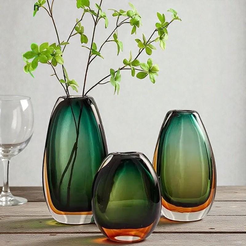 琥珀色のガラスの花瓶 - Etsy 日本