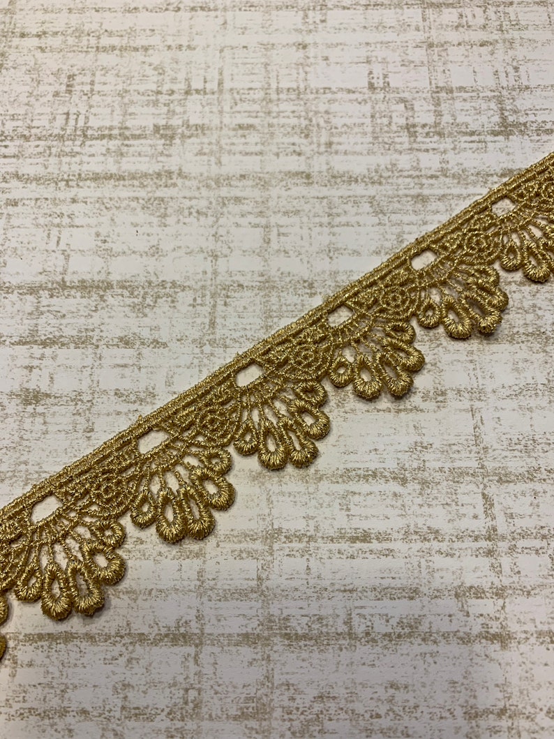 7//8 inch wide black color selling by the yard Venise Lace