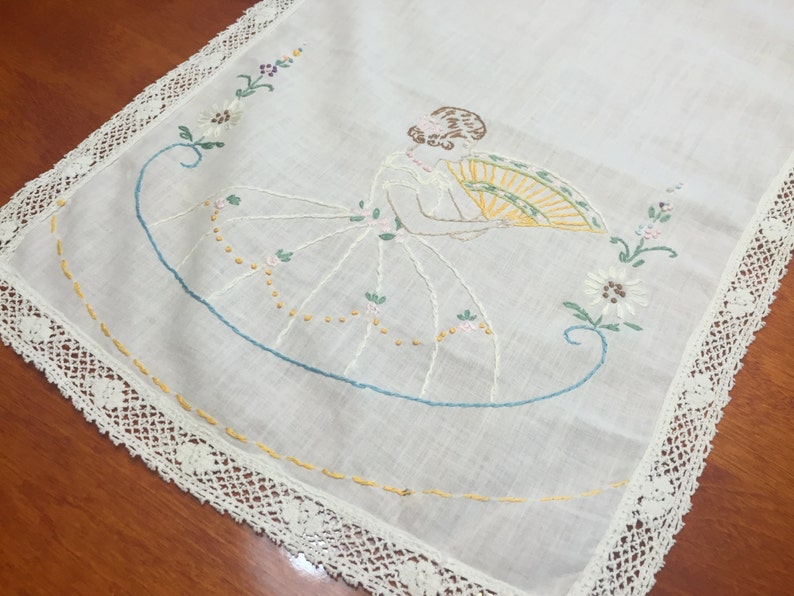 Vintage White Linen Dresser Scarf Table Runner With Lace Border