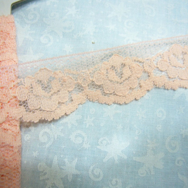 1 yard. 32 inches of 1 inch Peach chantilly lace trim for sewing, shabby chic, valentines, romantic, couture by MarlenesAttic - Item EW