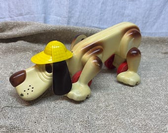 Vintage 1974 Romper Room Digger The Hound Dog Pull Toy