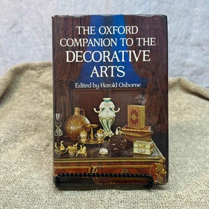 De Oxford Companion to the Decorative Arts 1975 Eerste editie Hardcover boek