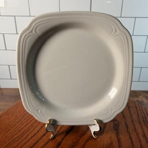 Vintage 1984 Syracuse China White Square Salad Plate Embossed Rim 13-B