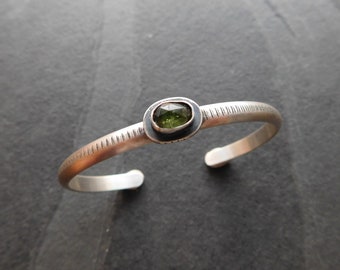 Deep Green Tourmaline Textured Lines Oxidized Sterling Silver Cuff Bracelet