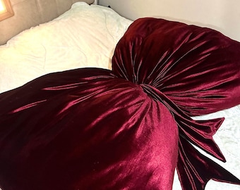 Giant Burgundy Velvet Bow Pillow 150cm Oversized Bow Knot Cushion Luxury Handcrafted Bed Decor Soft Ribbon Body Pillow