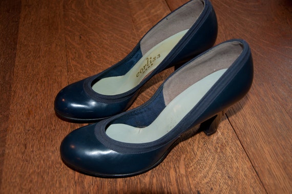 1940s Dead Stock - Leather Navy pumps- 5 1/2