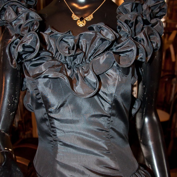 Gorgeous 1980s black taffeta gown - S