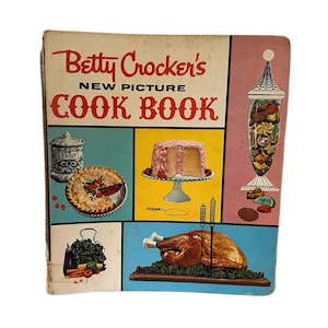 Vintage 1961 Betty Crocker Cookbook: Mid-Century Kitchen