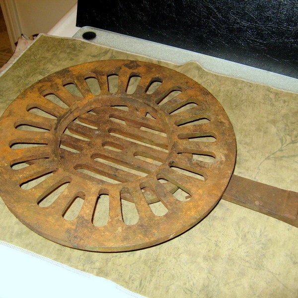 Pot bellied wood stove grate