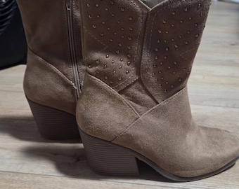 Lucky Brand Brown Suede Studded Ankle Boots (Size 8 US)