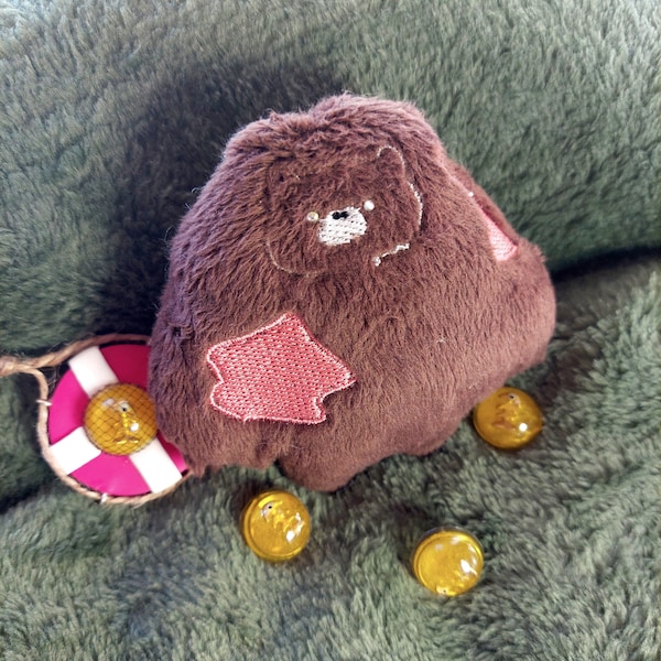 Big Bear Boss Plush Keychain|| splat salmon egg collecting Grizz Christmas ornament