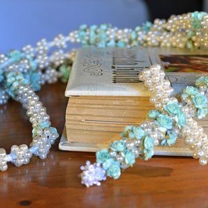 Bruiloft Lasso, Lazo De Boda - Originele Handgemaakte Bruiloft- Gemaakt met IvoryPearls en Turquoise Papieren Bloemen