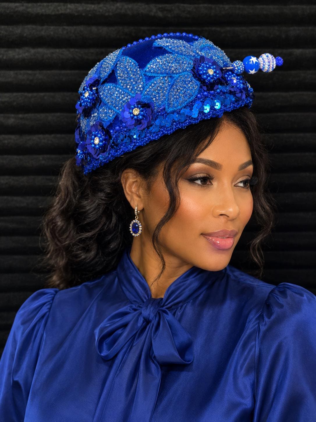 blue dress hat Women Royal Hats By Anthropologie One-Shoulder Asymmetric BFCM40OFF Royal Ascot Finish:White and Blonde