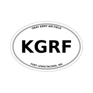 Gray Army Air Field (KGRF) - Fort Lewis/Tacoma, WA - Adesivo ovale fustellato con codice aeroportuale/per bagagli/per auto