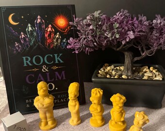 Simpsons Yellow Jade Crystal Carving Set | 5-Piece Family Figurines (Collector Gift)