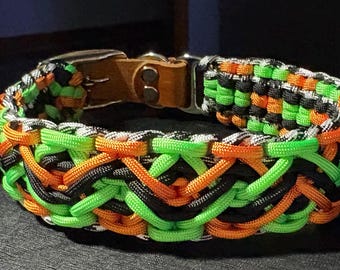 Adjustable Paracord Dog Collar with Leather Clasp 17”-18”