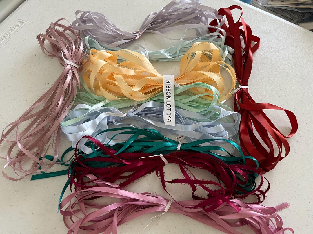 50 Yards of Ribbon: 10 Colors for Sewing Embellishments/journals ...