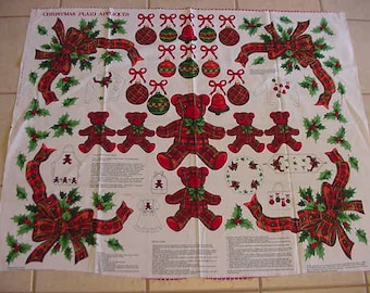 Vintage Fabric, Christmas Plaid Appliques Panel, Bear, Holly, Ornaments, Christmas, Cranston Print Works