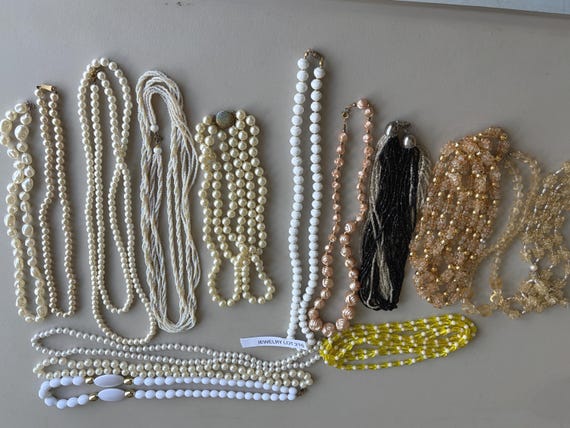 Beaded Necklaces, Wear, Craft, Repair, Unmarked, Plastic, Preowned, Jewelry Lot 215
