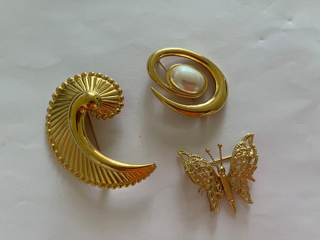 3 Pins/brooches Gold Tone Goldtone/pearl Butterfly Etsy