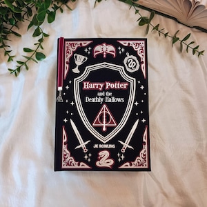 Harry Potter e i Doni della Morte - Edizione rilegata personalizzata / Edizione da collezione fatta a mano / Bordi neri spruzzati / Libro 7 di Harry Potter