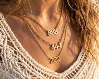 Collar con número de ángel de oro laminado de 18 quilates, 222 444 888, collar con número de ángel, delicada joyería bohemia de oro para la playa, regalo minimalista de collar en capas para ella,