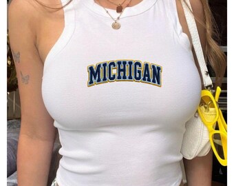 Jersey besticktes Tank Top, Collegiate Rib Racer Cami, ärmelloses Shirt aus Vintage Great Lakes, Sommer Reise Outfit und Geschenk für Sie