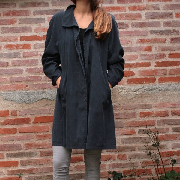 Vintage Dark Blue Coat, Fluid Fabric, Size M