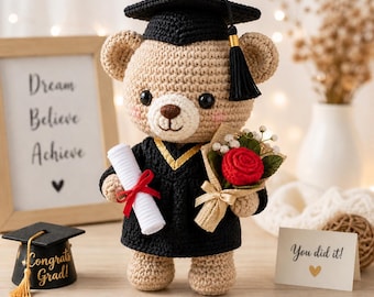 Crochet Graduation Bear, Class of 2026 Amigurumi Teddy, Handmade Cap Gown Plush Keepsake