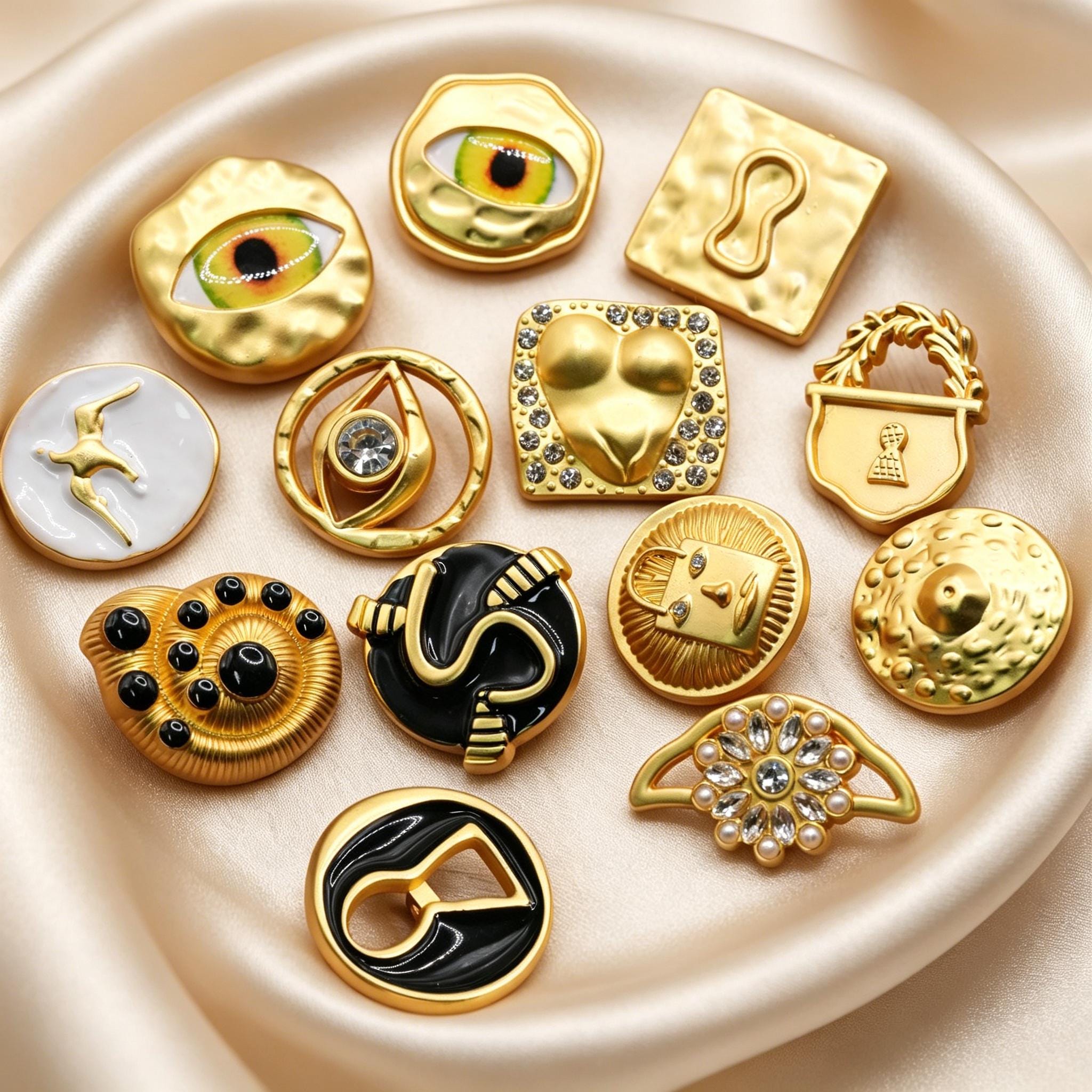 Schiaparelli vintage - Etsy 日本