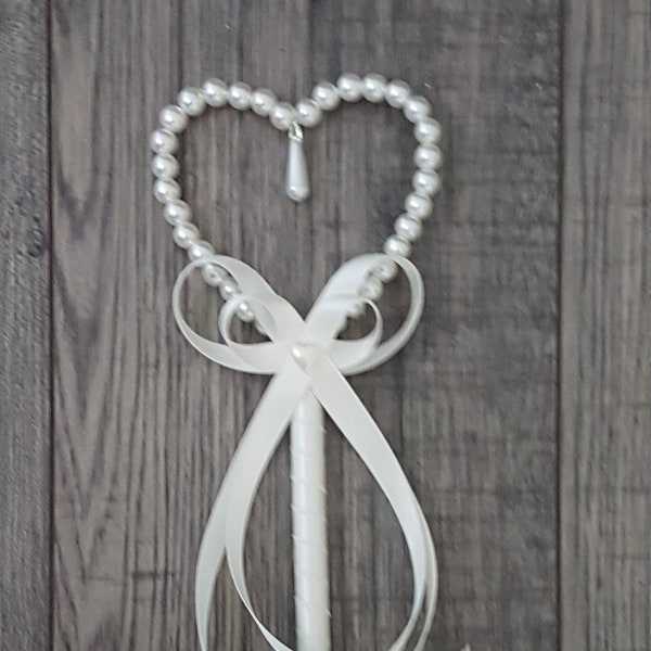 Pearl heart flower girl wand by Crystal wedding uk