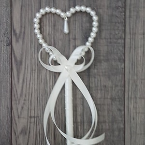 Pearl heart flower girl wand by Crystal wedding uk