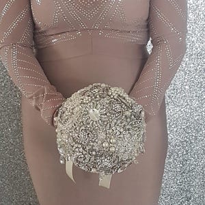 Brooch bouquet, Jewel crystal wedding bouquet. by Crystal wedding uk