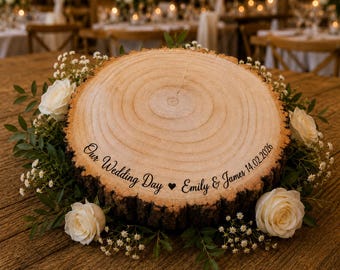 Personalized Wood Slice Cake Stand, Engraved Rustic Wedding Display stand, Personalised Engraved log Slice, Engagement Dessert Display Board