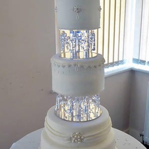 Crystal Chandelier LED Wedding Cake Tiers, CAKE Separator Set of 2, 6&quot;+ 8&quot;cake dividers, glass crystal drapes, round