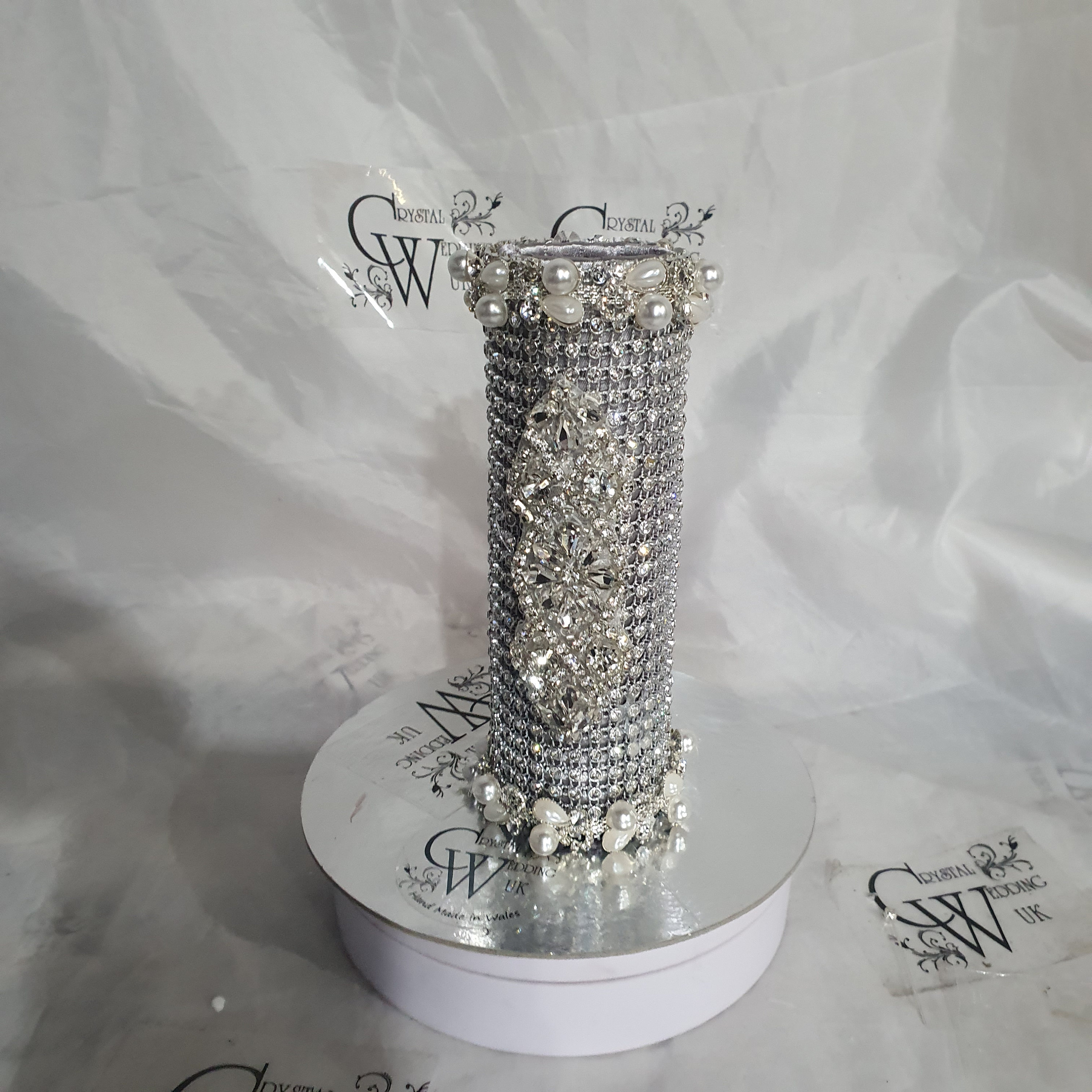 Buy Swarovski Bridal Bouquet Holder, Wedding Brooch Bouquet Online | Ellee Couture Boutique Gold Tone