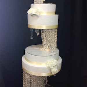 Crystal Illusion Hochzeitstorte mit LED-Lichtern - 3-stufiger Trenner