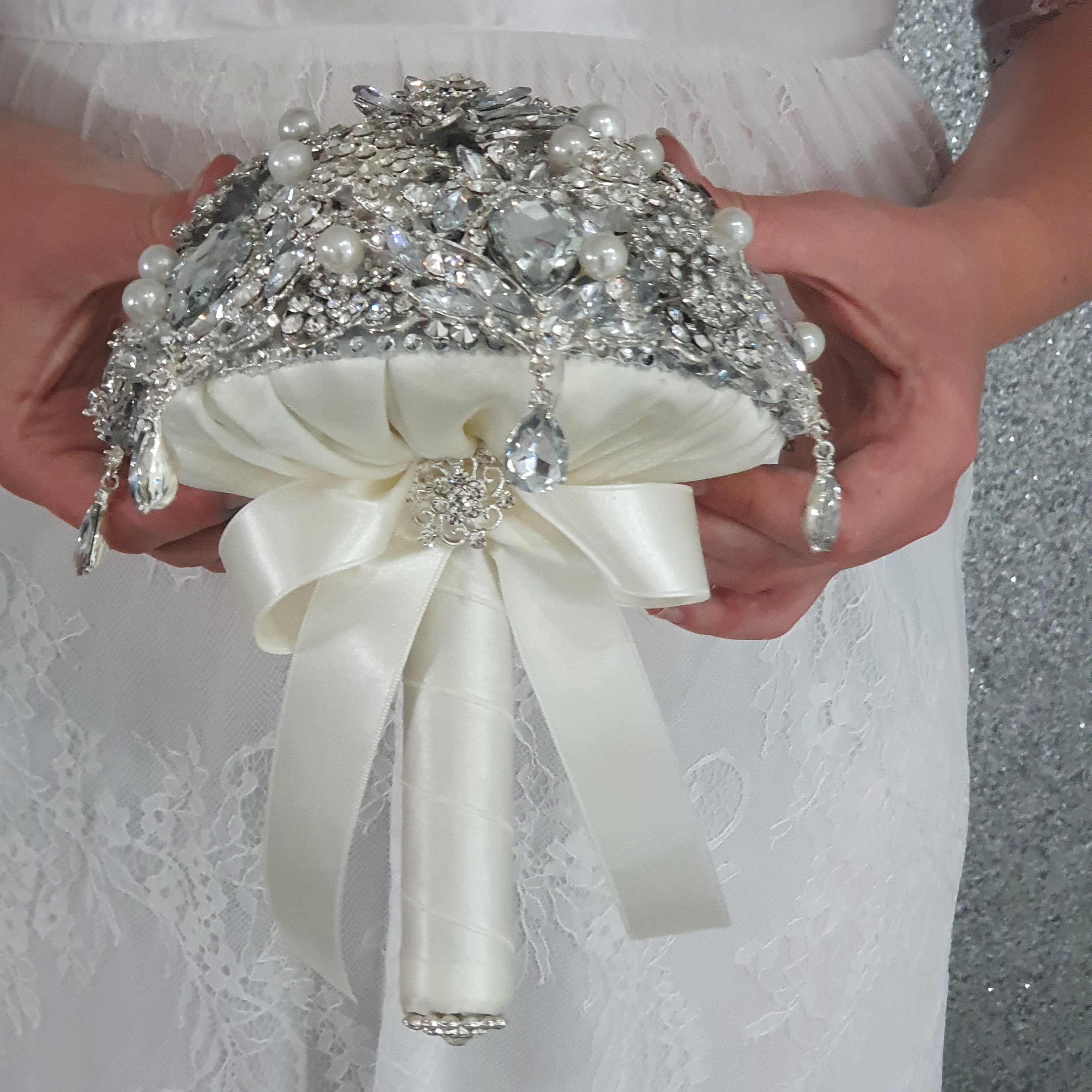 Crystal brooch bouquet sale