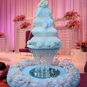 Supporto per torta a lampadario da 12&quot; + luci a led di Crystal wedding uk