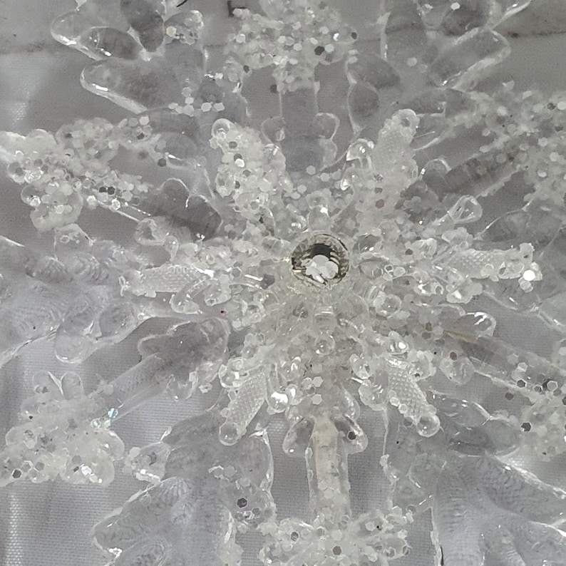 Crystal Snowflake Boutonniere Grooms Boutonniere for a Winter Wedding Christmas Wedding zdjęcie 6