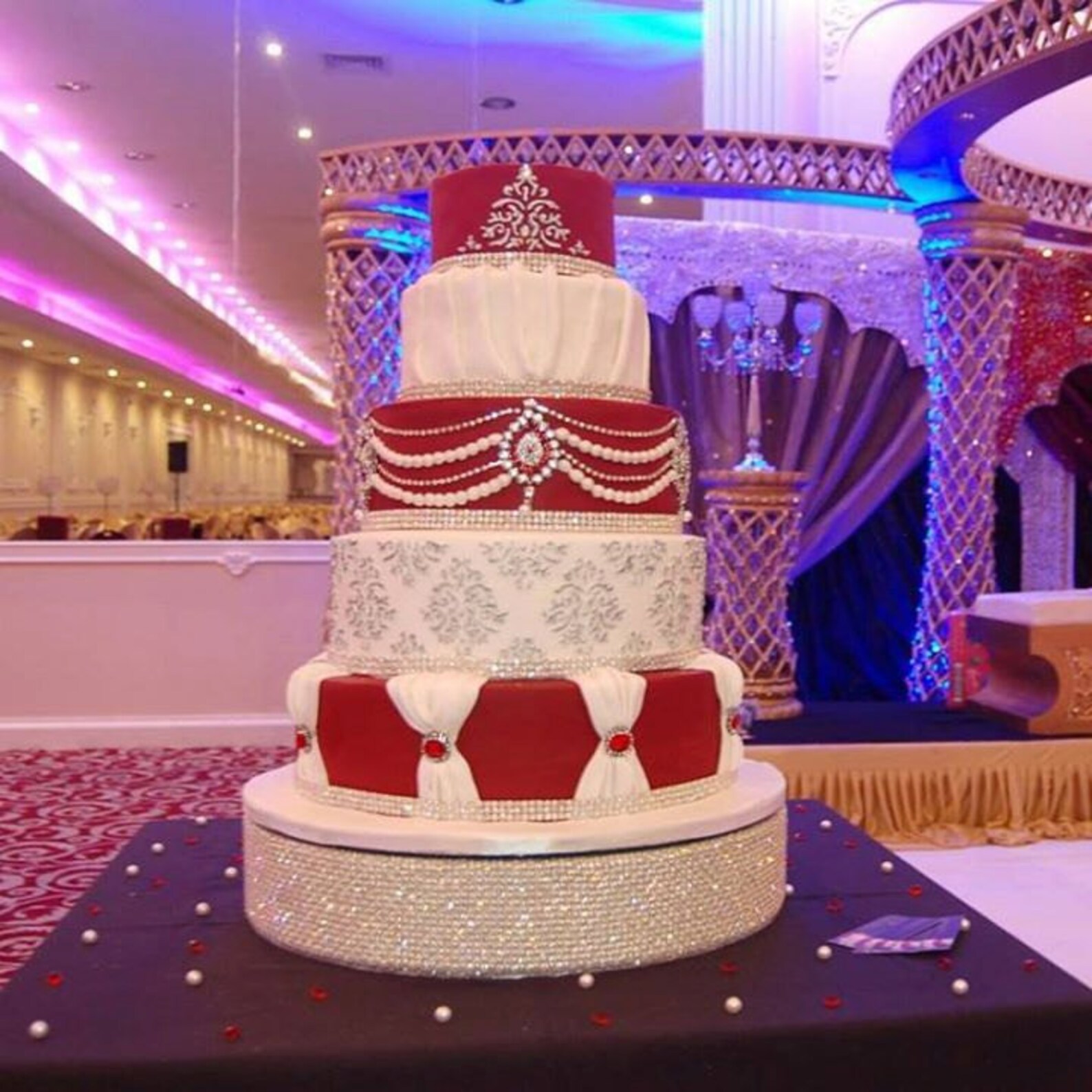 Wedding Cake Stand Crystal & Pearl Cake Stage. Round or Etsy