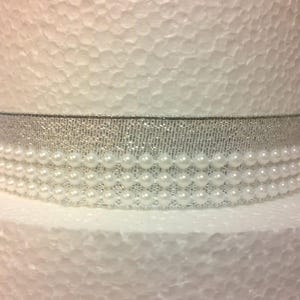 Wstążka z imitacją pereł do dekoracji tortów w kolorze różowym, niebieskim, morskim i białym, 3 rzędy szerokości/1 jard, firmy Crystal Wedding UK