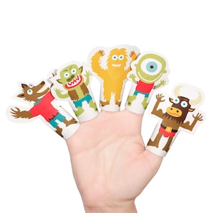 Könnte beinhalten: Fünf Fingerpuppen mit verschiedenen Monsterdesigns. Die Puppen sind aus Papier und haben farbenfrohe Details. Die Puppen beinhalten einen Werwolf, ein grünes Monster, ein gelbes Monster, ein blaues Monster und einen braunen Stier.