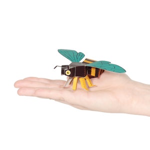 Carte postale artisanale en papier ABEILLES MIELLES — À ASSEMBLER