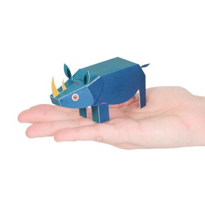 Carte postale artisanale en papier RHINO — À ASSEMBLER